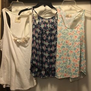 3 Hollister Tanks